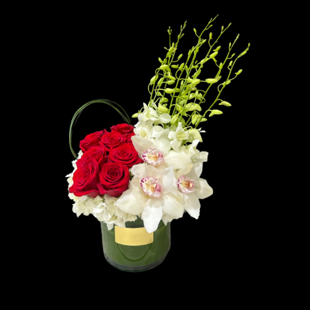 Endless Elegance Oakland Park Florist Flower Delivery By 2 Lips Floral Design 